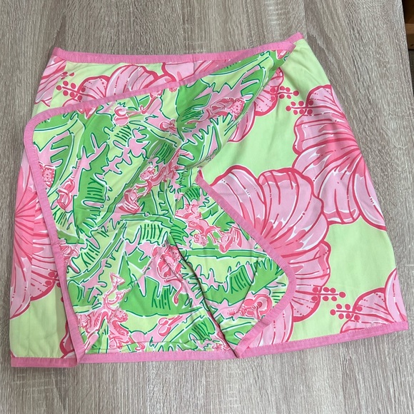 Lilly Pulitzer Reversible Wrap Skirt - Picture 5 of 5